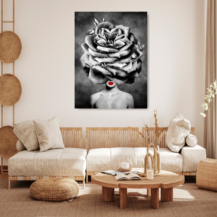 Curvart Plano Mujer Flor Rosa en la Cabeza Curvart Plano Mujer Flor Rosa en la Cabeza