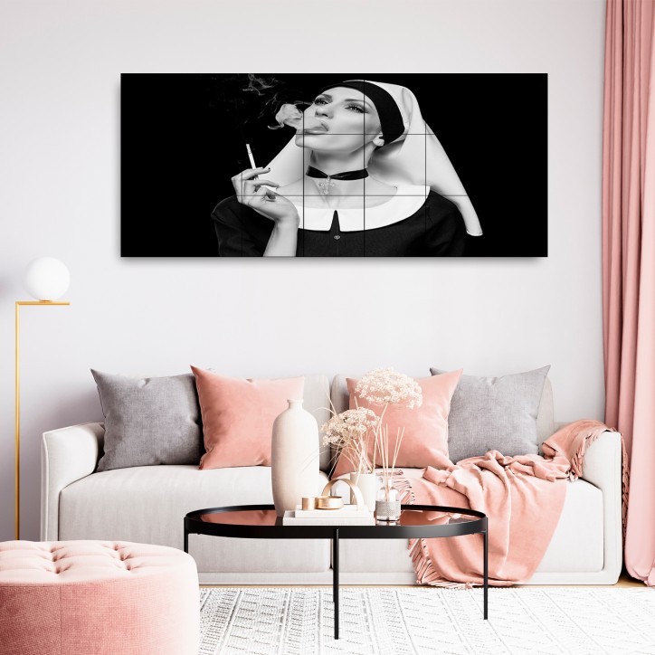 Curvart Dimensions Chica Monja Fumando Curvart Dimensions Chica Monja Fumando